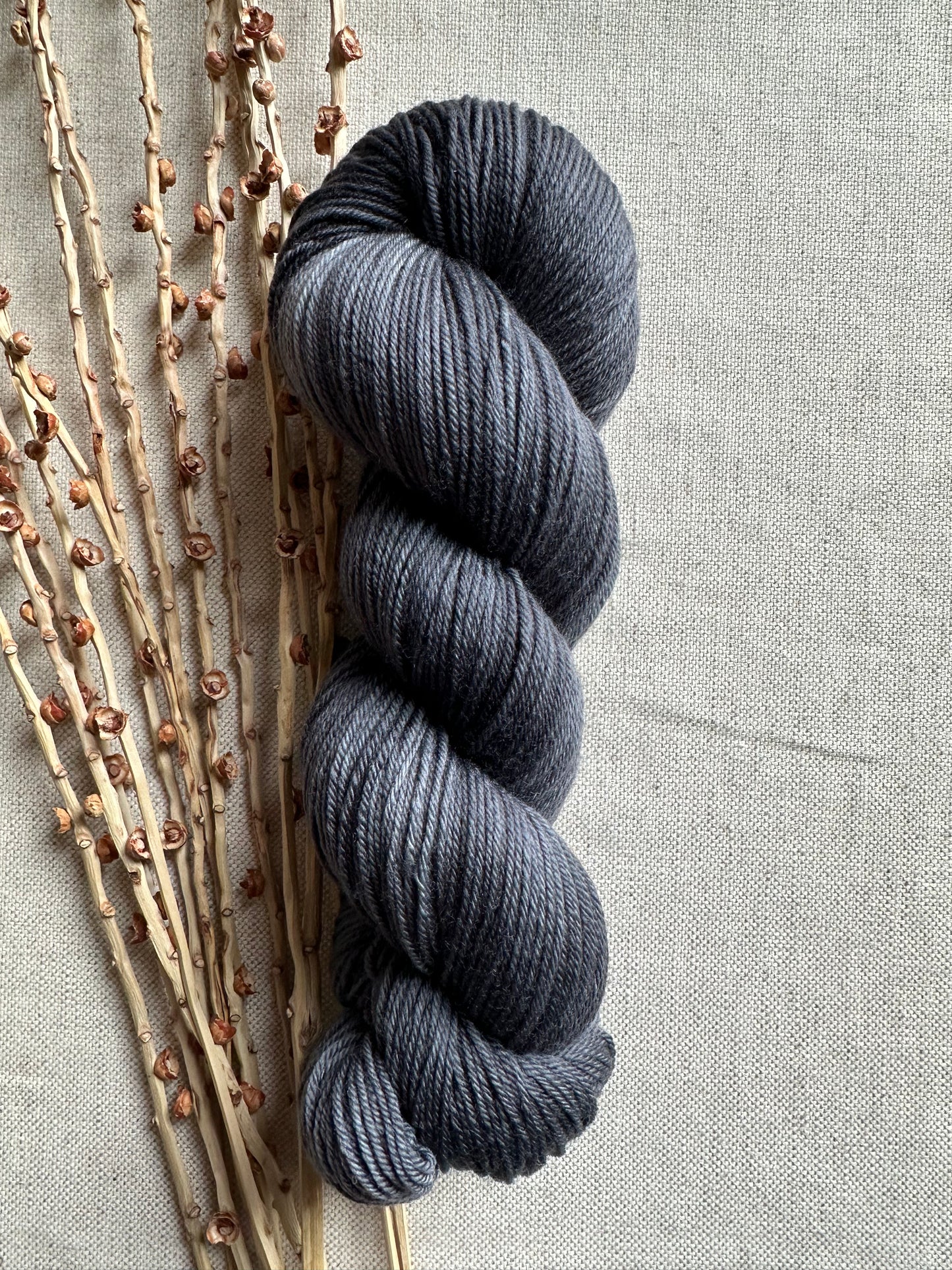 Distressed Charcoal 100g Skein