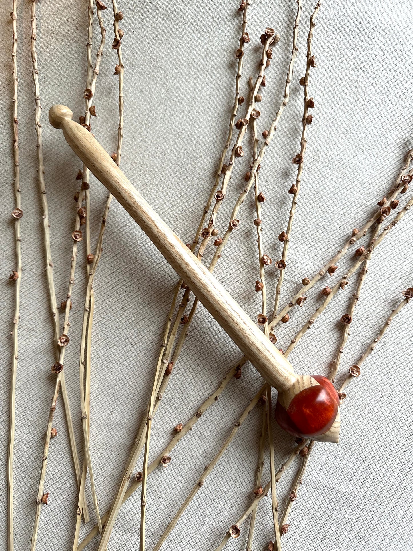 White Ash Support Spindle With Orange Resin