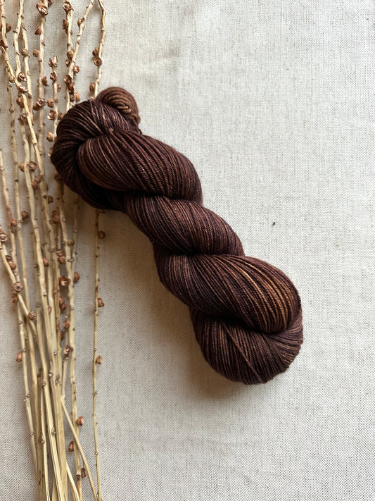 Distressed Maron 100g Skein