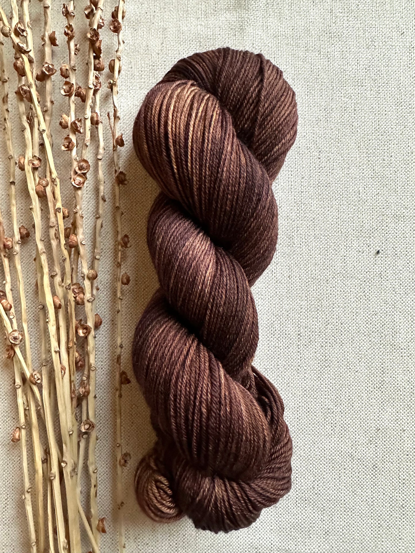 Distressed Maron 100g Skein