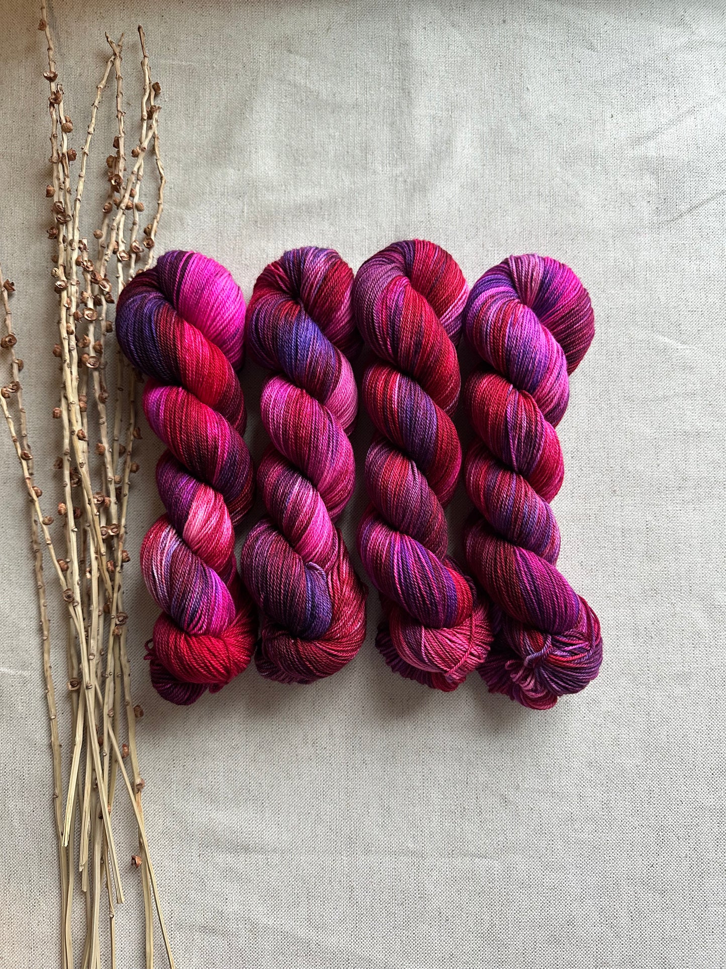 Razzleberry 100g 3ply SW Merino Nylon