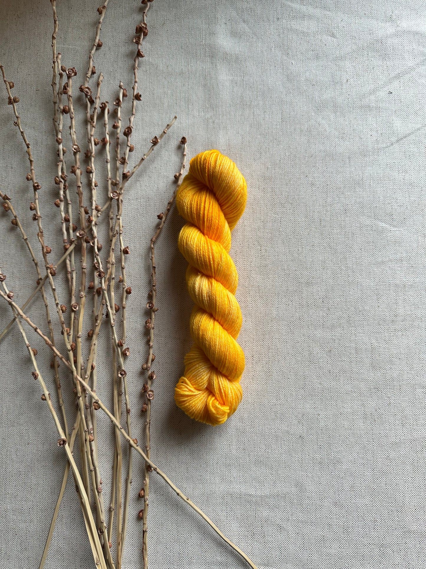 Saffron 50g Skein