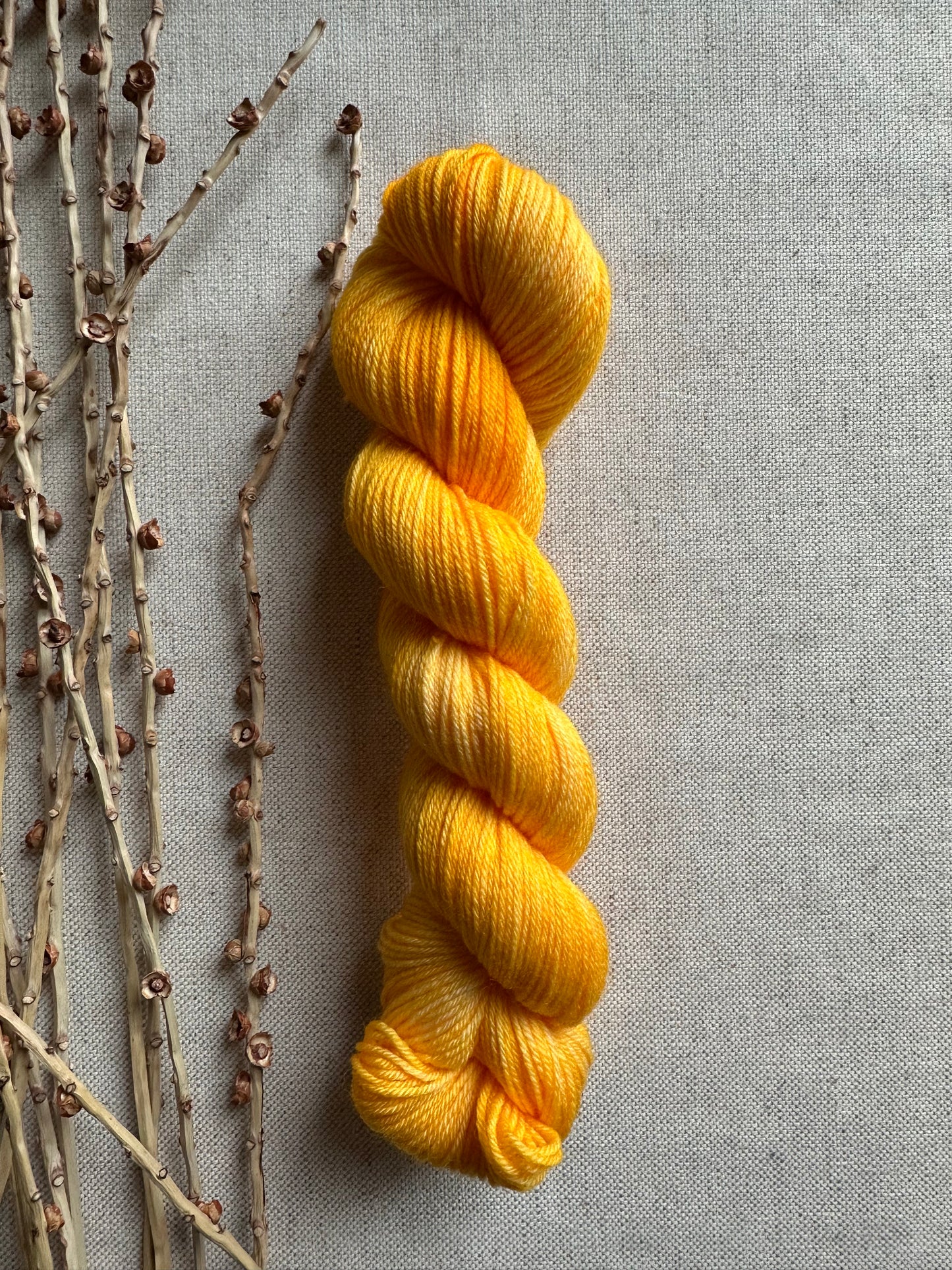 Saffron 50g Skein