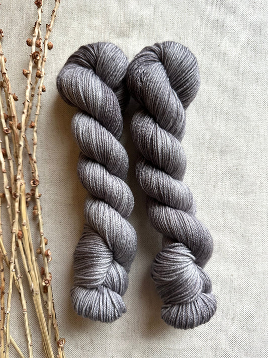 Mouse SW Merino Nylon 50g Skein