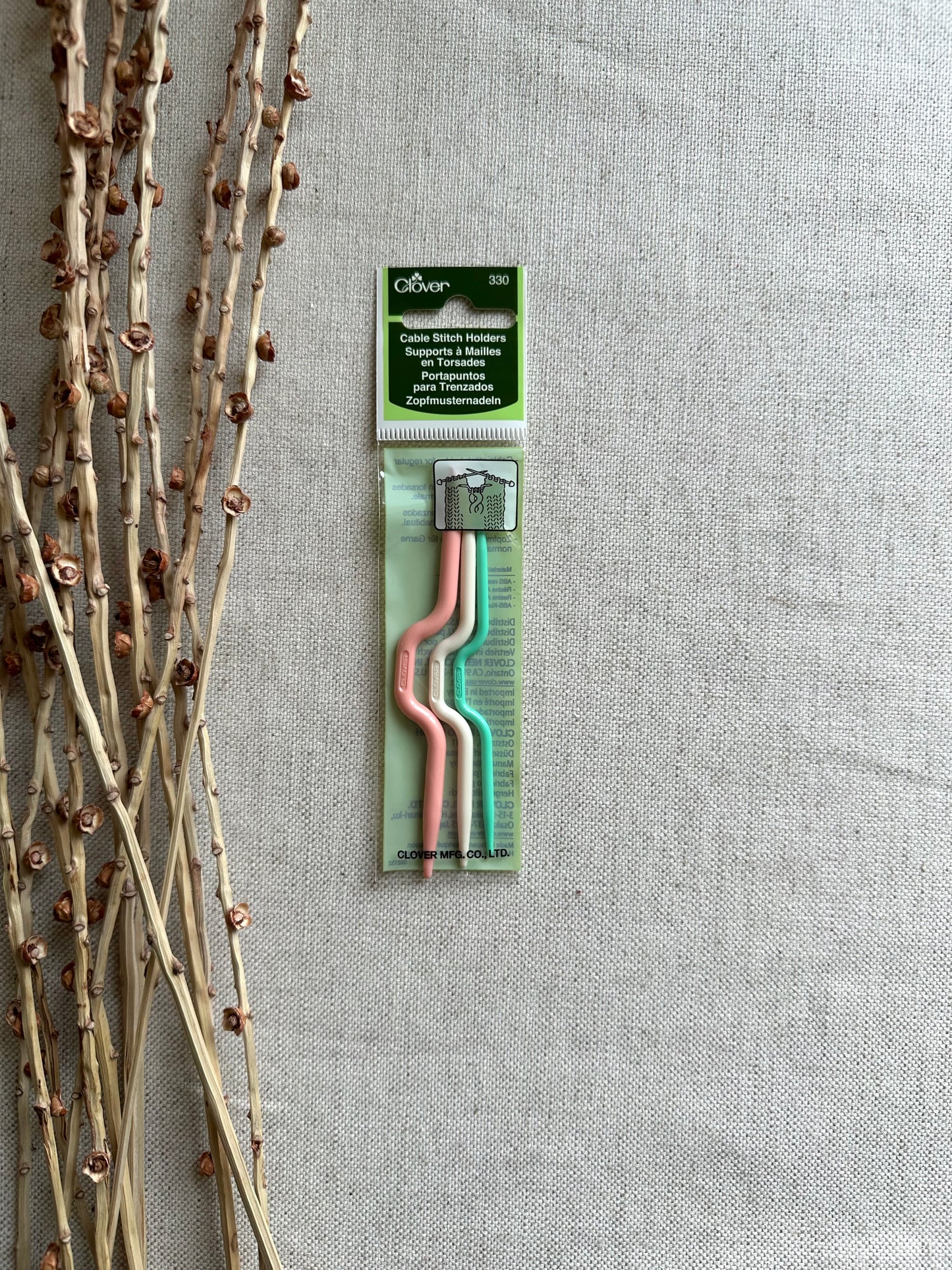 Clover Cable Stitch Holder