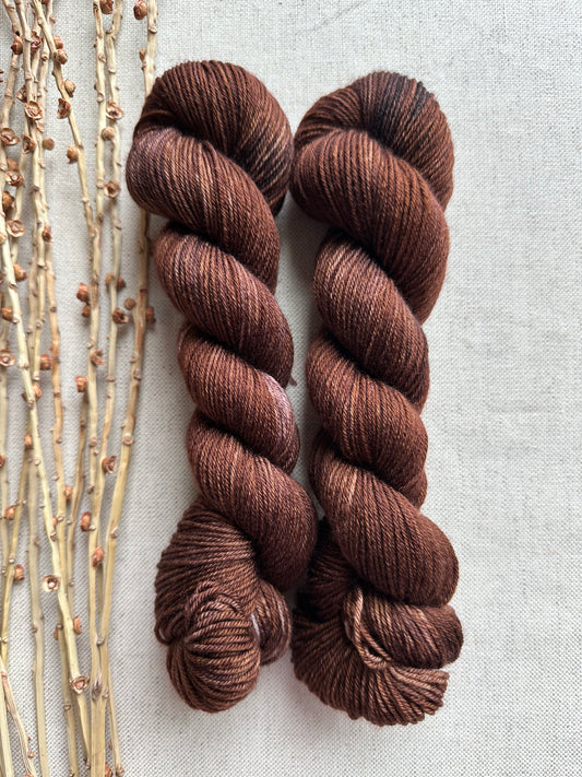 Distressed Maron SW Merino Nylon 50g Skein