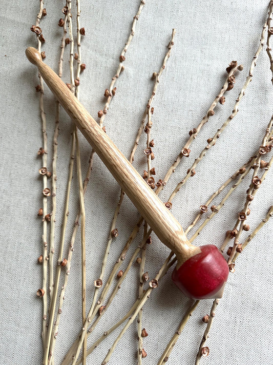 Red Oak Support Spindle With Coral Resin