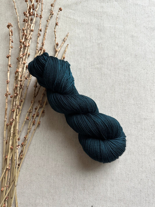 Distressed Teal 100g Skein